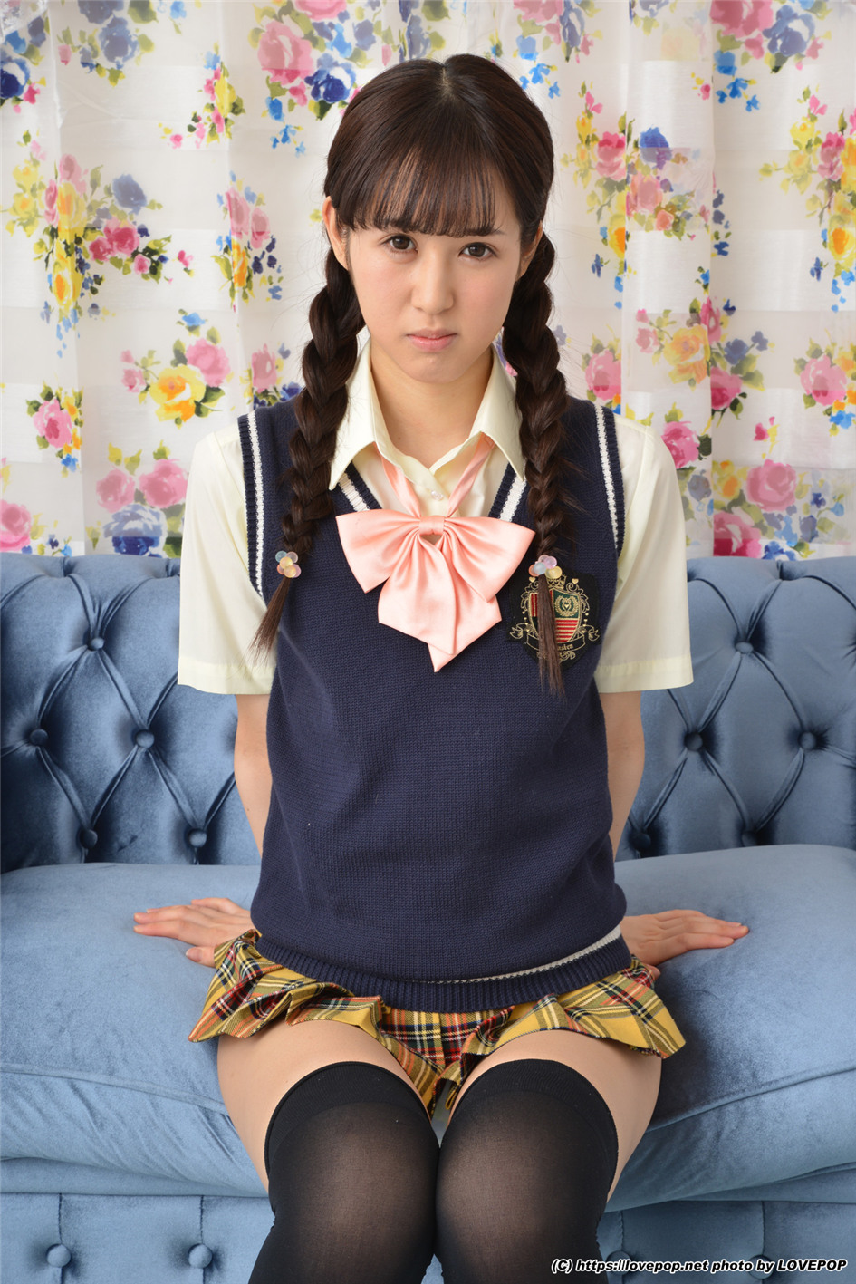 [LOVEPOP] 日本超短裙学生妹石原ルリカ写真图片 NO.233第17张
