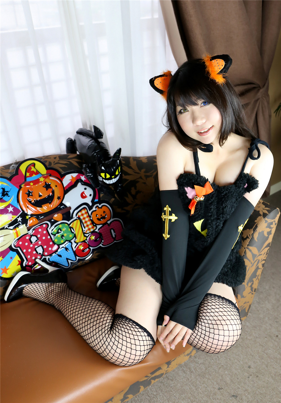 [Allgravure] cosplay网袜丰满少女大尺度写真 NO.015第25张