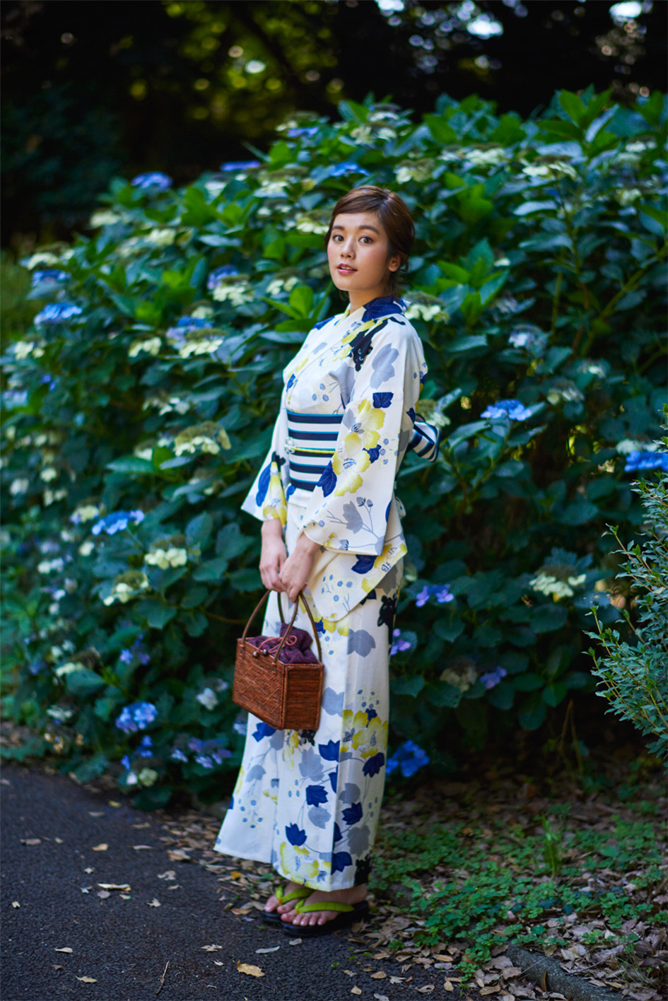 [YS-Web] 日本一线写真偶像笕美和子爆乳比基尼图片 Vol.759(1/20)