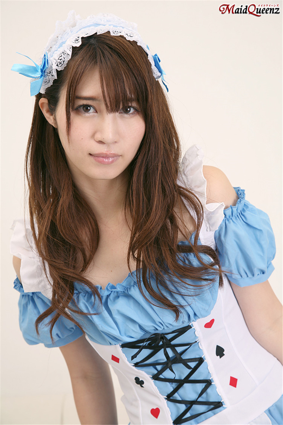[MaidQueenZ] 白丝网袜女仆小暮あき写真 NO.008第4张